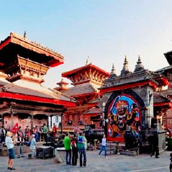8 Days Kathmandu Chitwan & Pokhara Itinerary